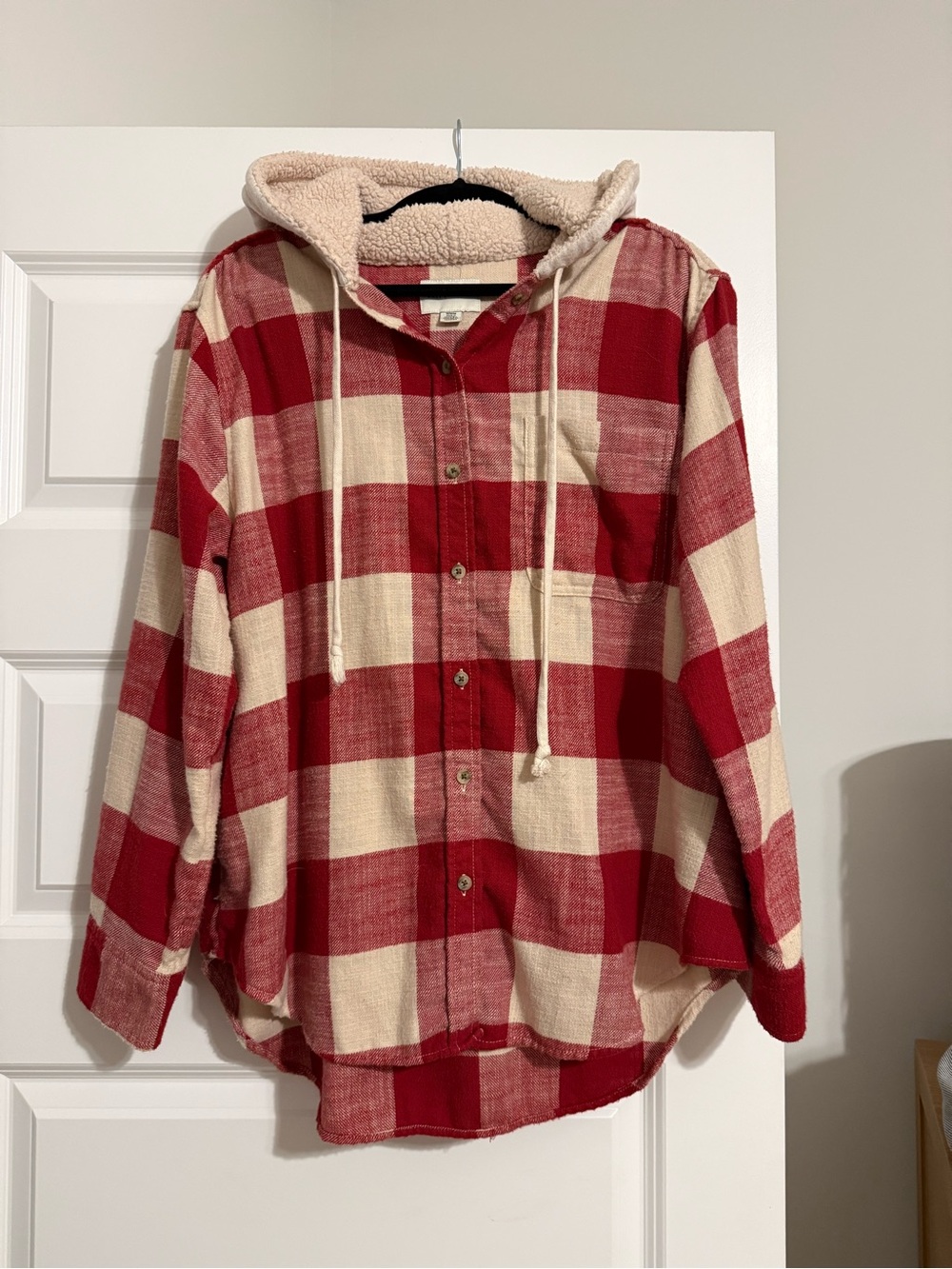 American Eagle Outfitters Red & Cream Plaid Hooded Button-Down